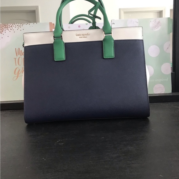 Large Kate Spade Cameron Multicolored Green, white, navy Adjustable Strap - Picture 2 of 5